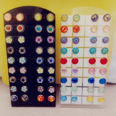 Ohrringe 36-teiliges Set, handgefertigt Ohrstecker mit Ohrring-Display - Bild 1 von 4