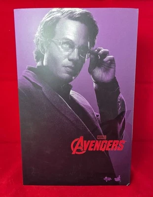 Marvel  Avengers Hulk Hot Toys 1:6 Scale Bruce Banner Figure MMS229 - Image 1 of 2