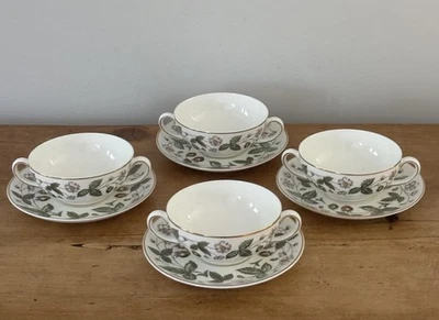 Set 4 Wedgwood Strawberry Hill Bone China Cream Soup Bowls + Underplates Excllnt - Image 1 of 4