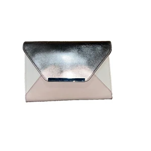 Express Rose/Cream Clutch Bag - Picture 1 of 8