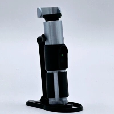 Yoda Lightsaber Replica – 3D Printed Star Wars Prop for Cosplay or Gift - Image 1 of 4