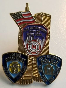 TWIN TOWERS W/ N.Y.P.D./ N.Y.C.O./N.Y.P.O. W/FLAG COMMEMORATIVE PIN - Picture 1 of 1