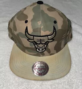 Mitchell & Ness Chicago Bulls Snapback Hat Cap Camouflage - Picture 1 of 2