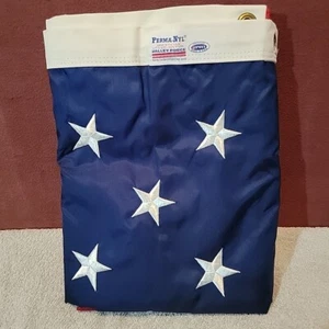 Valley Forge Perma-Nyl 5ft x 8ft Nylon American Flag - Picture 1 of 9