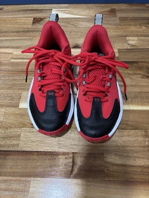 Under Armour Charged Youth Running Shoes Red Size 1Y - Image 1 of 4