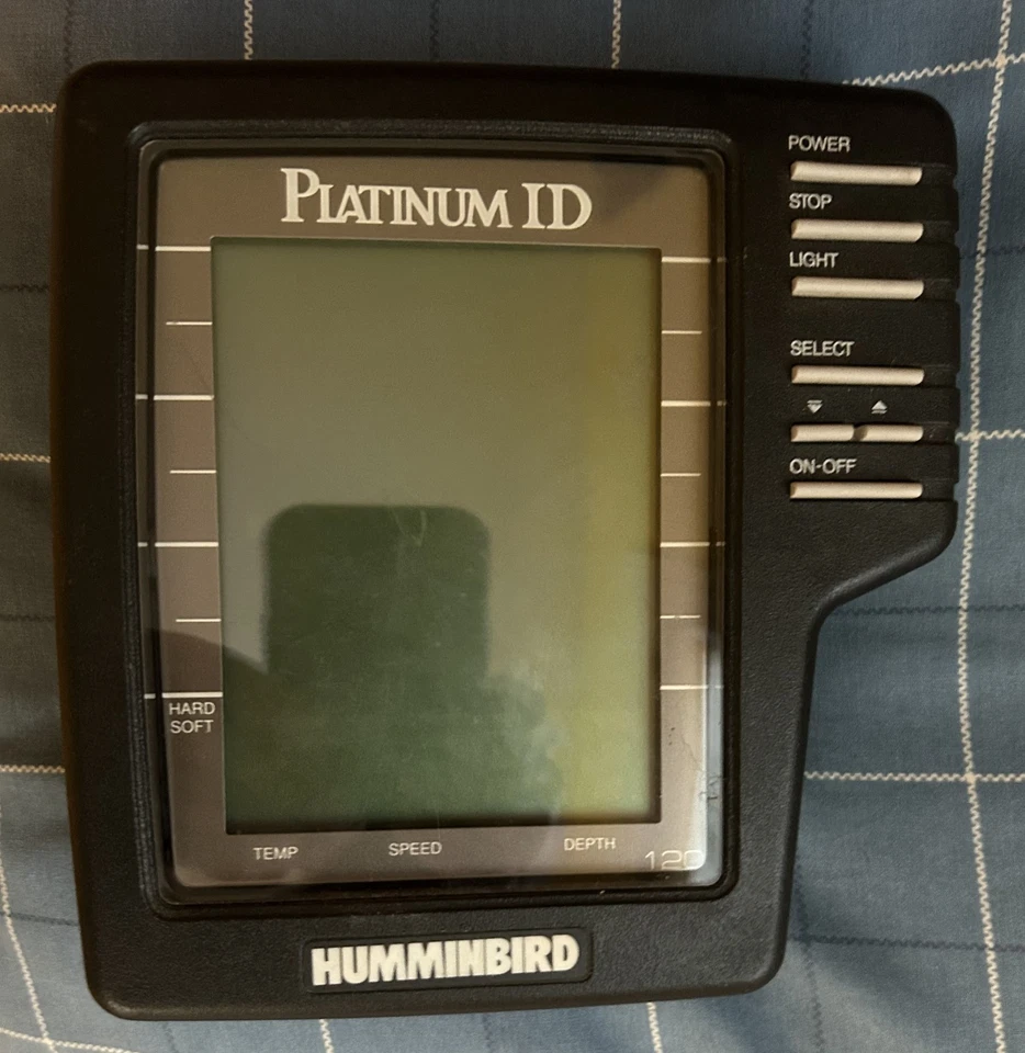 Humminbird Platinum ID 120 Portable Fish Finder Unit/Monitor Only  UNTESTED - Image 1 of 1