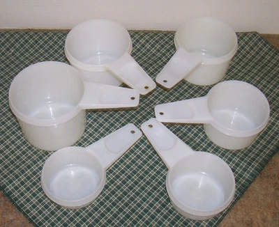 Tupperware measuring Cups Full Set of 6 - Image 1 of 2