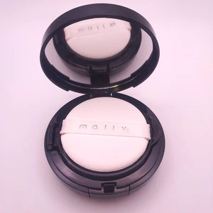 Mally Flawless Finish Transforming Effect Foundation Compact LIGHT  - Picture 1 of 6
