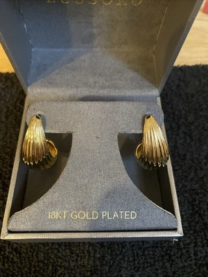 New Lussoro 18kt Gold Plated Shell Earrings - Image 1 of 4