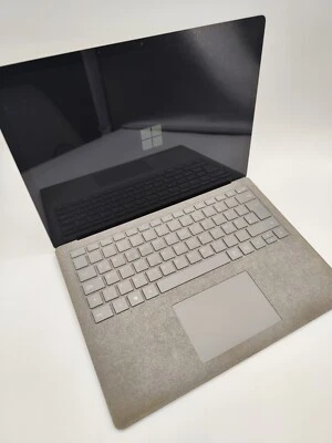 Microsoft Surface Laptop 1782 - Intel Core m3-7Y30 - 2.5GHz - 4GB - 128GB SSD - Bild 1 von 4