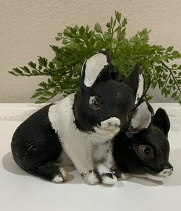 Vtg Black & White Ceramic Pigs Figurine Statue Authentic Worn Distressed Look - Picture 1 of 6