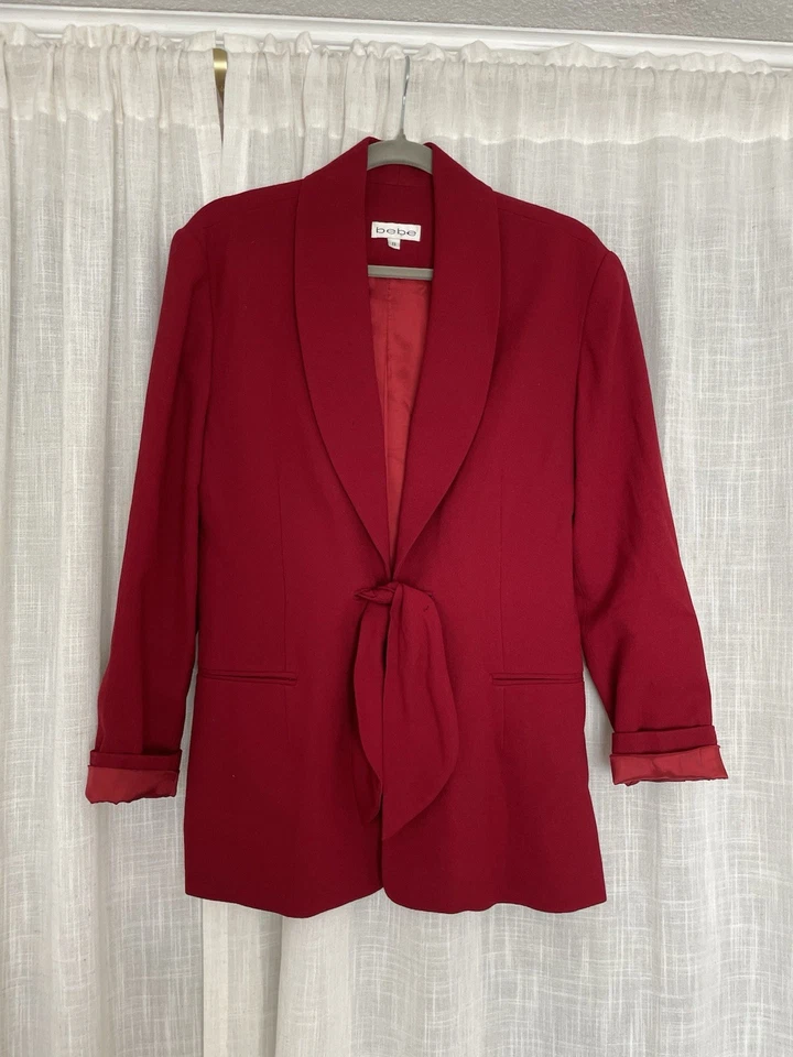 Blazer rojo vintage Bebe hecho en EE. UU. 100 % lana 💄 talla 8/M Foto 1 de 4