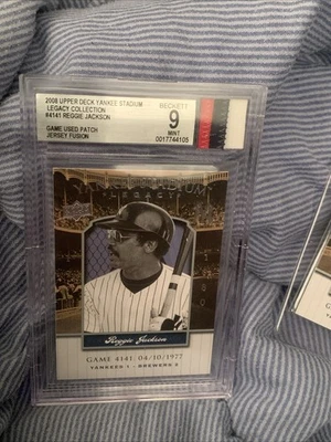 Tarjeta Jersey Reggie Jackson, John Wetteland, Charlie Silvera Foto 1 de 4