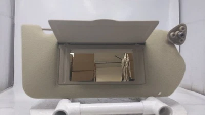 2000-2005 Chevrolet Monte Carlo Passenger Sun Visor Sunvisor Shade Beige R8S8B23 - Image 1 of 4