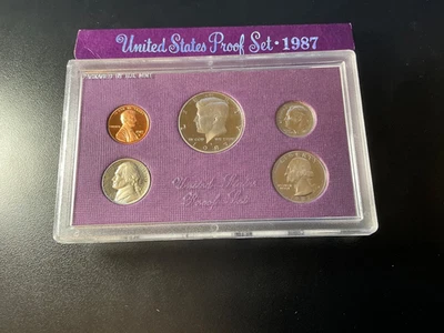 1987 US Proof Set in Original Government Packaging - New in Box - Image 1 of 2