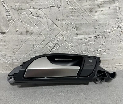 2013-2015 AUDI Q7 REAR LEFT INTERIOR DOOR OPENING HANDLE OEM 4L0 837 019 - Image 1 of 4