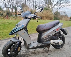 PIAGGIO TYPHOON 49cc GREY COLOUR ~Great Runner Scooter 2 Stroke Nice Condition - Picture 1 of 13