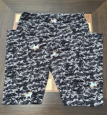 Женские леггинсы LuLaRoe TC Pixel Minecraft настоящие единороги камуфляжные черные/серые. - Изображение 1 из 4