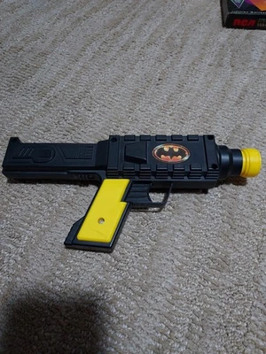 Pistola proyectora de colección 1989 Toy Biz Batman juguete Michael Keaton Jack Nicholson Foto 1 de 2