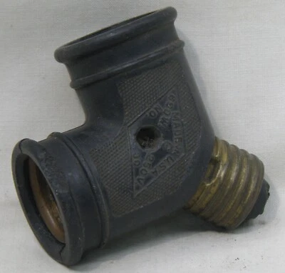 Two Bulb Light Socket Adapter "Y" Bakelite used Antique - Image 1 of 4