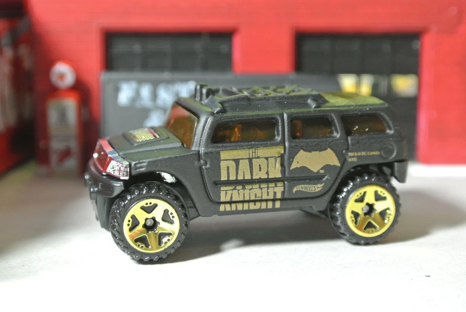 Hot Wheels Batman v Superman Suelto - Rockster Hummer - Negro - 1:64 - Walmart Foto 1 de 1