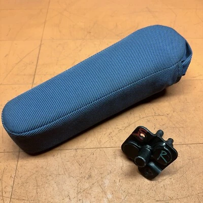 Soporte reposabrazos asiento derecho Honda Element 2003-2006 AZUL OEM RF RH Foto 1 de 4
