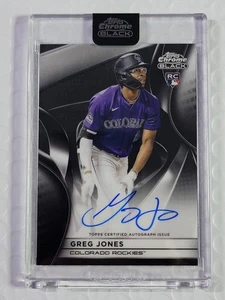 Autógrafo Topps 2025 cromo negro Greg Jones RC #CBA-GJ Colorado Rockies - Imagen 1 de 2