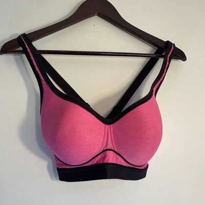 Sujetador Danskin Now rosa y negro 36C X tirantes traseros Foto 1 de 4