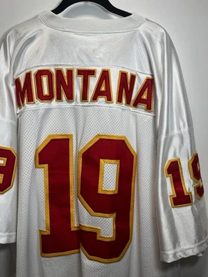 Camiseta retro Mitchell & Ness 1994 de los Kansas City Chiefs Joe Montana talla: 54 Foto 1 de 4