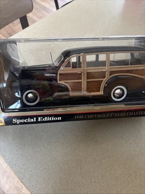 Chevrolet Fleetmaster 1948 Maisto 31854BUR (Woody) edición especial escala 1:18 Foto 1 de 4