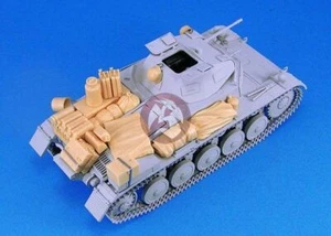 Unlackiert 1/35 Zweiter Panzer II Tank Stau & Zubehör Kit 3532 - Bild 1 von 1