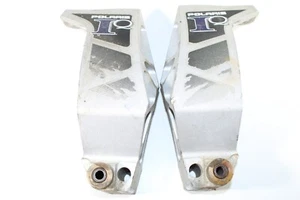BLUE 05 POLARIS RMK 900 SPINDLES RIGHT LEFT STEERING KNUCKLE SKI LEG OEM 700 IQ - Picture 1 of 7