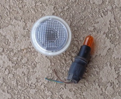 03 -  05  LAND ROVER  L322 HSE  RANGE ROVER LR2  OEM  CLEAR SIDE REPEATER  LIGHT - Image 1 of 3