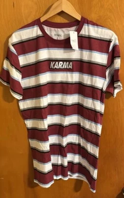 Camiseta Karma Hombre Grande Rayas Rue21 Foto 1 de 2
