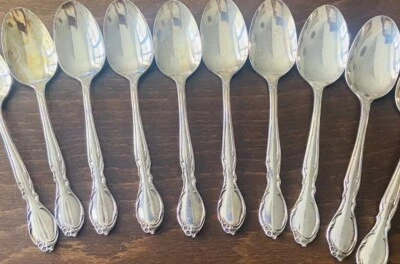 (8) Coloque cucharas de té plateadas WM Rogers IS Moonlight / Victorian Royal Foto 1 de 3