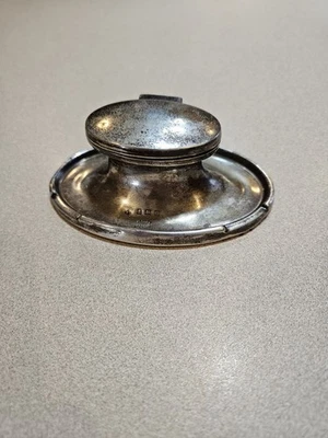 PLATA ESTERLINA Y VIDRIO CON BISAGRAS CAPITANES TINTA POZO ASPREY LONDRES Foto 1 de 4