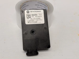 2014-2017 JEEP CHEROKEE REAR BLIND SPOT DETECTION WARNING SENSOR MODULE - Picture 1 of 6
