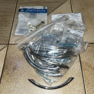 10-Qty Drawer Pulls Arched Curved Chrome Silver 4.5” Long Threaded 3.75” Centers - Picture 1 of 8