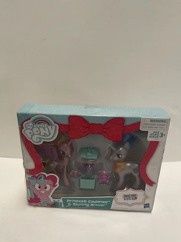 My Little Pony PRINCESS CADANCE & SHINING ARMOR Best Gift Ever New Damaged PKG Cover