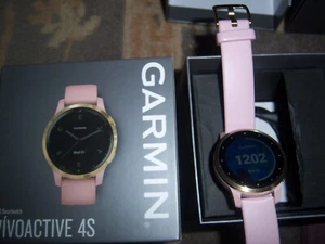 montre garmin vivoactive 4S/ vivomove HR - Photo 1 sur 2