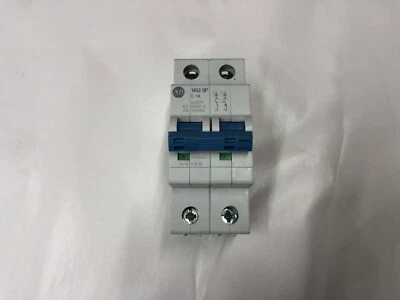 NUEVO Allen Bradley 1492-SPM2C010 Ser. Disyuntor D. NUEVO DESPEGUE Foto 1 de 3
