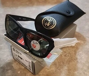 🔥 RAY BAN RB4194 601/9A 53-17 140 3P Black/Green Lens Polarized Case-Cloth-Box - Picture 1 of 12