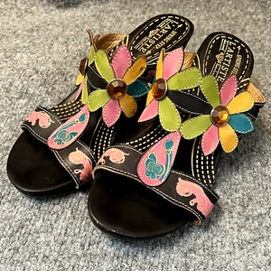 Sandalo L'Artiste By Spring Step taglia US 8,5 EU 39 tacchi floreali slides farfalla - Foto 1 di 10