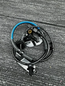 New OE RIGHT HAND DRVIE Anti-Lock Brakes Sensor Jeep Dodge - Picture 1 of 1