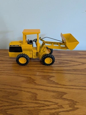 ERTL John Deere Front End Loader Diecast 1:16 #507 Made In USA - Image 1 of 4