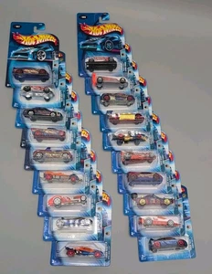 Hot Wheels Track Aces 2004 1:64 Konvolut 19 Autos fehlen #166 Neu in OVP - Bild 1 von 9