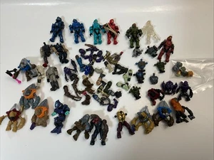 Halo Mega Construx Lot of 17 Figures, Convenant, Flood, Helmets and Pieces - Picture 1 of 12