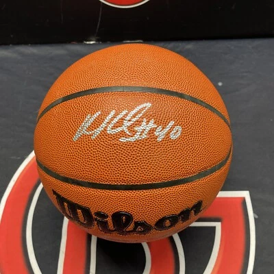 Baloncesto Wilson firmado por Udonis Haslem Miami Heat autografiado Beckett BAS Foto 1 de 3
