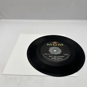 Connie Francis - Baby’s First Christmas / When The Boy In Your Arms (45 rpm) - Picture 1 of 2