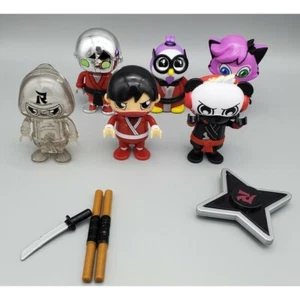 Ryan's World Ninja Pretend & Play Ryan Ninja 3" 6 Figuren & Zubehör - Bild 1 von 6